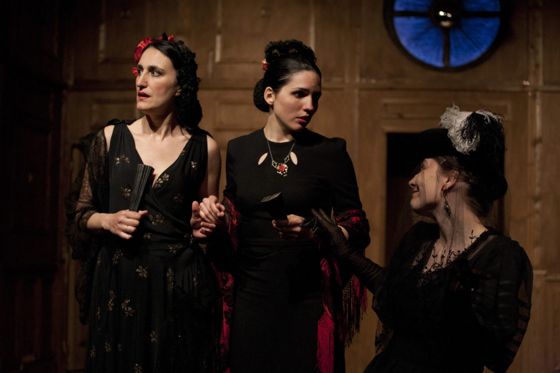 regardezcompagnieabraxastriofilles